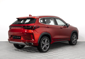 Подержанный автомобиль Exeed LX 2023 года (3 фото)