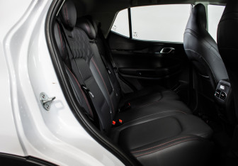 Подержанный автомобиль Jetour X50 2024 года (10 фото)