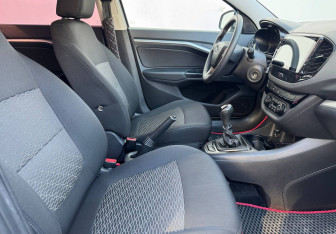 Подержанный автомобиль LADA (ВАЗ) Vesta Sedan 2017 года (10 фото)