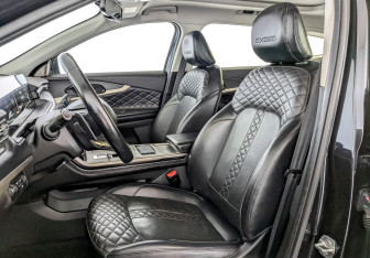 Подержанный автомобиль Exeed TXL 2022 года (20 фото)