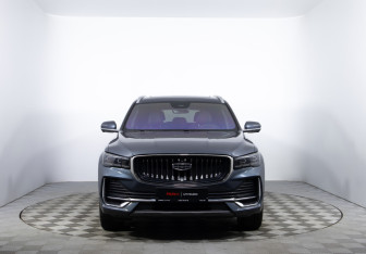 Подержанный автомобиль Geely Monjaro 2024 года (2 фото)