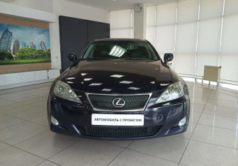 Подержанный автомобиль Lexus IS Sedan 2007 года (2 фото)