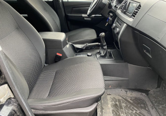 Подержанный автомобиль УАЗ Patriot 2018 года (9 фото)