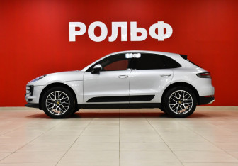 Подержанный автомобиль Porsche Macan 2019 года (8 фото)