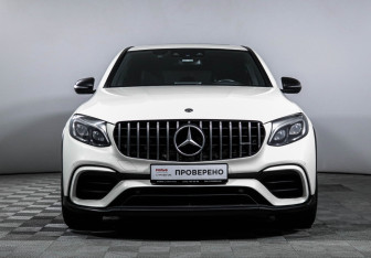Подержанный автомобиль Mercedes-Benz GLC AMG 2018 года (2 фото)