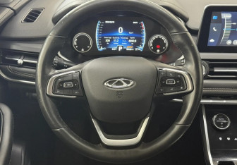 Подержанный автомобиль Chery Tiggo 8 2021 года (13 фото)