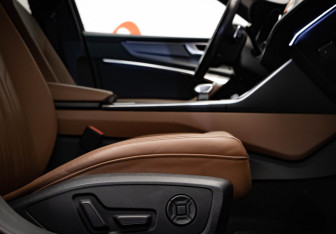 Подержанный автомобиль Audi A6 Sedan 2019 года (28 фото)
