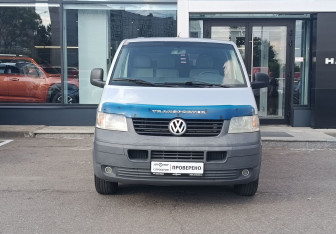 Подержанный автомобиль Volkswagen Transporter Minivan 2007 года (2 фото)