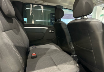 Подержанный автомобиль LADA (ВАЗ) Largus Wagon 2020 года (14 фото)