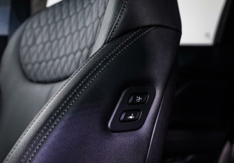 Подержанный автомобиль Hyundai Santa Fe 2019 года (15 фото)