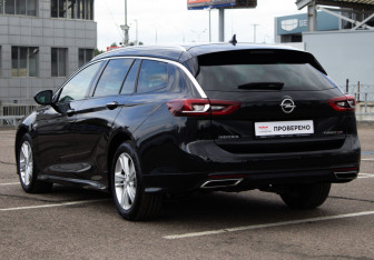 Подержанный автомобиль Opel Insignia Wagon 2018 года (7 фото)