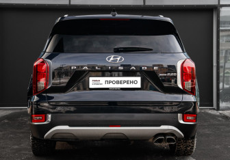 Подержанный автомобиль Hyundai Palisade 2022 года (6 фото)