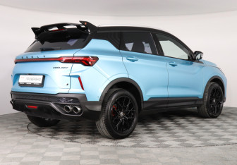 Подержанный автомобиль Geely Coolray 2023 года (5 фото)