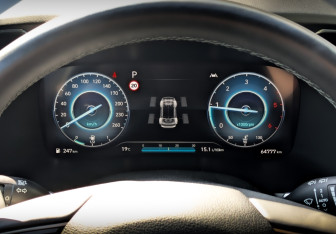 Подержанный автомобиль Hyundai Santa Fe 2021 года (13 фото)