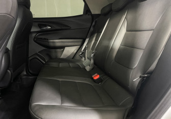 Подержанный автомобиль Chevrolet TrailBlazer 2021 года (10 фото)