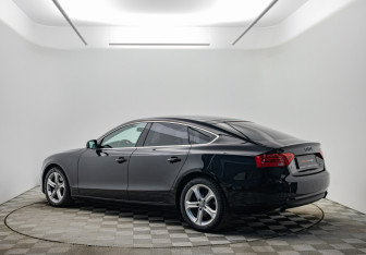 Подержанный автомобиль Audi A5 Liftback 2015 года (7 фото)