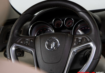 Подержанный автомобиль Opel Insignia Liftback 2008 года (13 фото)