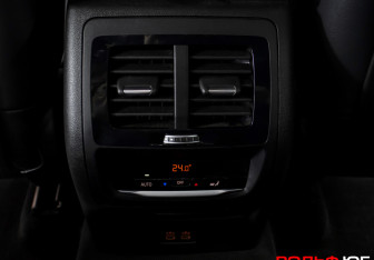 Подержанный автомобиль BMW X4 2019 года (15 фото)