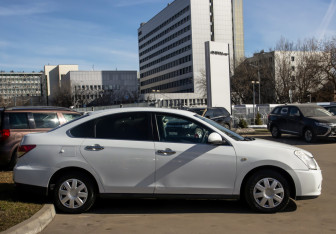 Подержанный автомобиль Nissan Almera Sedan 2017 года (3 фото)