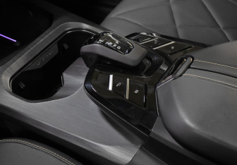 Подержанный автомобиль Kaiyi X7 Kunlun 2024 года (15 фото)