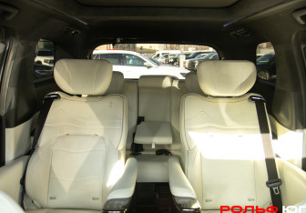 Подержанный автомобиль GAC M8 2024 года (10 фото)