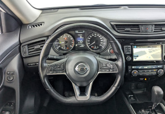 Подержанный автомобиль Nissan X-Trail 2018 года (28 фото)