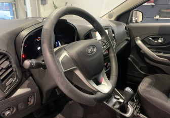 Подержанный автомобиль LADA (ВАЗ) XRAY 2022 года (11 фото)