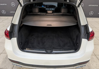 Подержанный автомобиль Mercedes-Benz GLE 2021 года (10 фото)