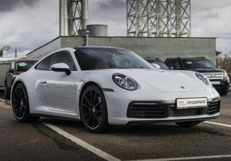 Подержанный автомобиль Porsche 911 Coupe 2020 года (6 фото)