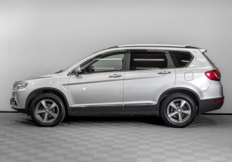 Подержанный автомобиль Haval H6 2019 года (8 фото)