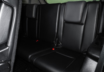 Подержанный автомобиль Toyota Highlander 2015 года (12 фото)