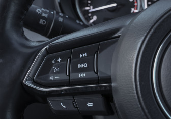 Подержанный автомобиль Mazda CX-9 2018 года (23 фото)