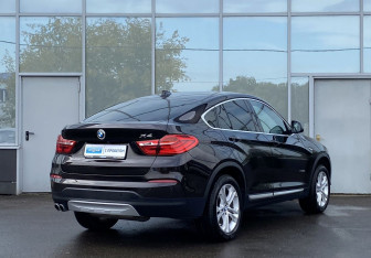 Подержанный автомобиль BMW X4 2014 года (5 фото)
