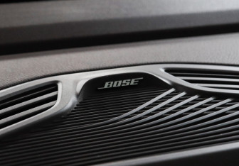 Подержанный автомобиль Geely Monjaro 2023 года (15 фото)