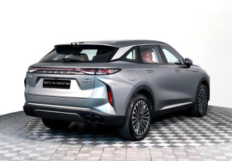 Подержанный автомобиль Exeed RX 2023 года (3 фото)