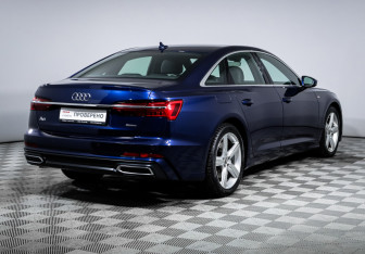 Подержанный автомобиль Audi A6 Sedan 2020 года (5 фото)