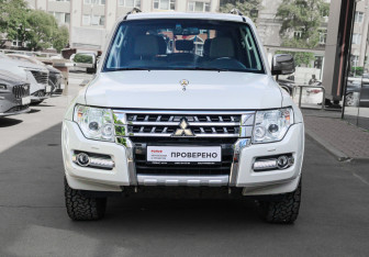 Подержанный автомобиль Mitsubishi Pajero 2019 года (2 фото)