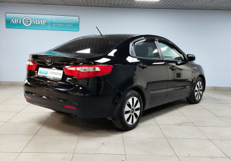 Подержанный автомобиль Kia Rio Sedan 2013 года (5 фото)