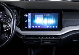 Подержанный автомобиль Skoda Octavia Liftback 2022 года (14 фото)