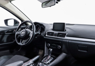 Подержанный автомобиль Mazda 3 Sedan 2013 года (5 фото)