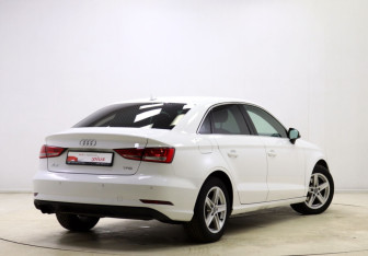 Подержанный автомобиль Audi A3 Sedan 2018 года (3 фото)