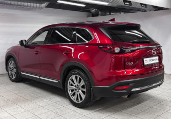 Подержанный автомобиль Mazda CX-9 2021 года (7 фото)