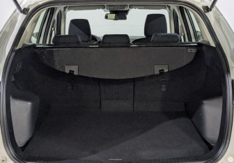 Подержанный автомобиль Mazda CX-5 2014 года (10 фото)