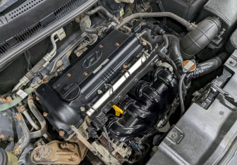 Подержанный автомобиль Hyundai Solaris Hatchback 2012 года (9 фото)