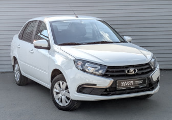 Подержанный автомобиль LADA (ВАЗ) Granta Sedan 2023 года (3 фото)
