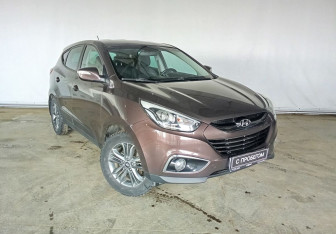 Подержанный автомобиль Hyundai ix35 2014 года (3 фото)