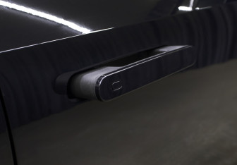 Подержанный автомобиль Changan UNI-V 2023 года (23 фото)