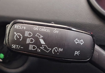 Подержанный автомобиль Skoda Octavia Liftback 2018 года (12 фото)