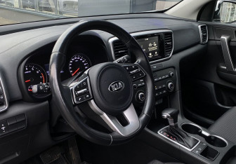 Подержанный автомобиль Kia Sportage 2019 года (20 фото)