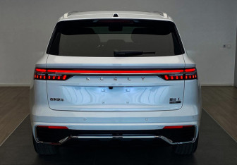 Подержанный автомобиль Geely Monjaro 2026 года (5 фото)